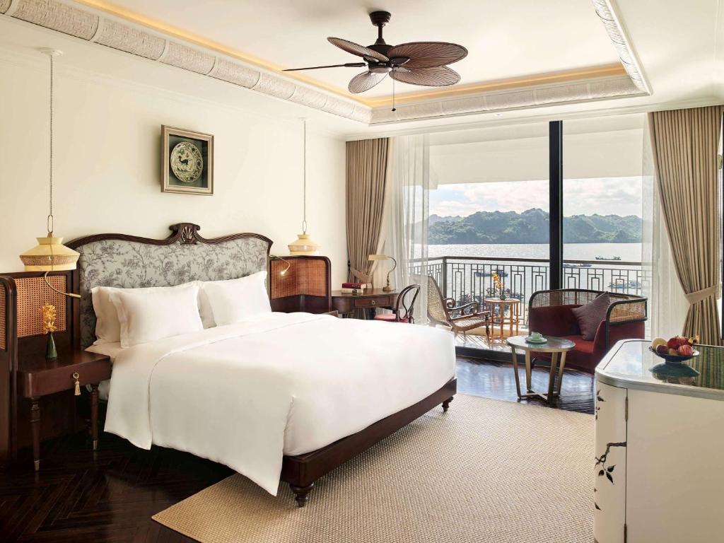 review-dich-vu-gia-hotel-perle-dorient-cat-ba-mgallery 6