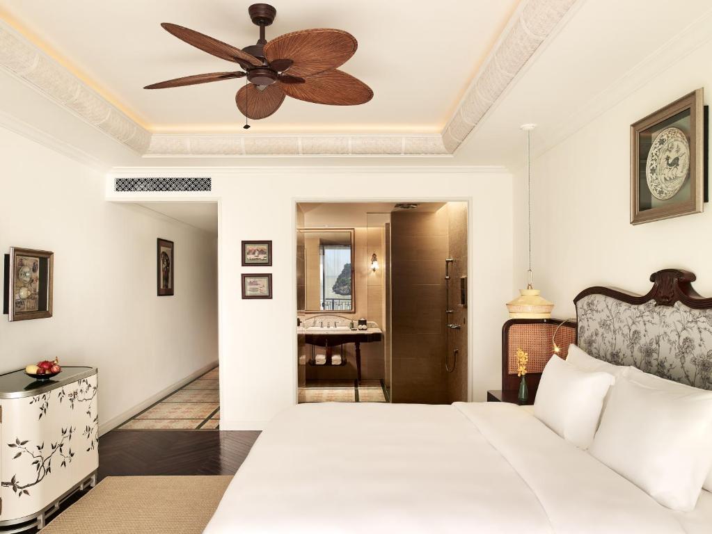 review-dich-vu-gia-hotel-perle-dorient-cat-ba-mgallery 8