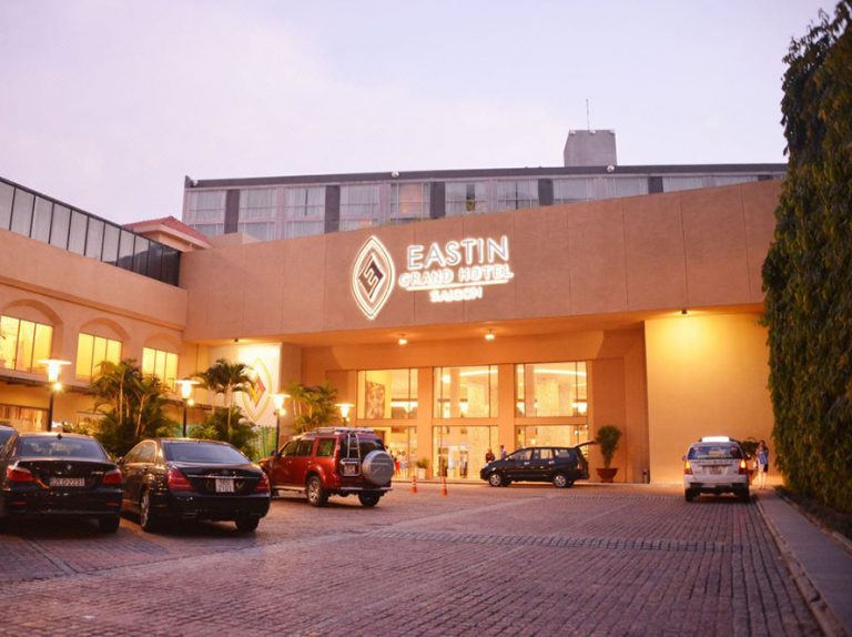 review-eastin-grand-hotel-sai-gon-3