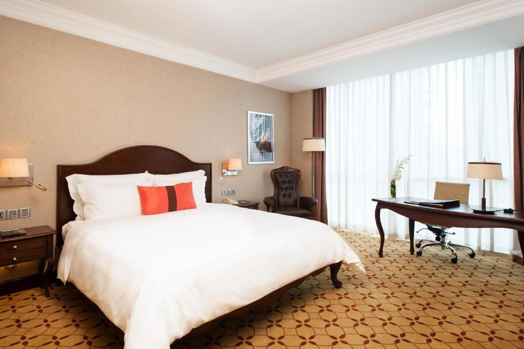 review-eastin-grand-hotel-sai-gon-7