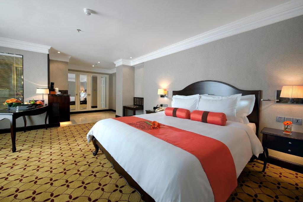 review-eastin-grand-hotel-sai-gon-8