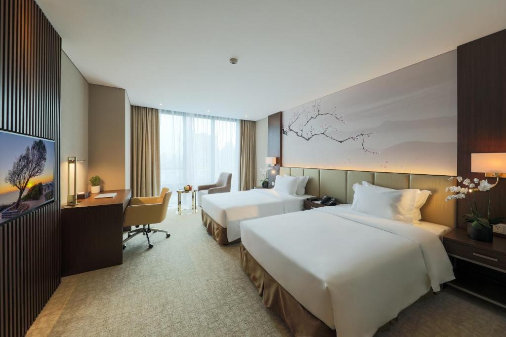 review-grand-vista-hanoi-hotel-khach-san-chuan-5-sao