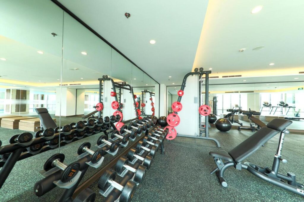 review-grand-vista-hanoi-hotel-khach-san-chuan-5-sao
