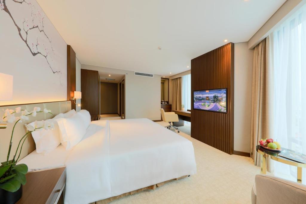review-grand-vista-hanoi-hotel-khach-san-chuan-5-sao