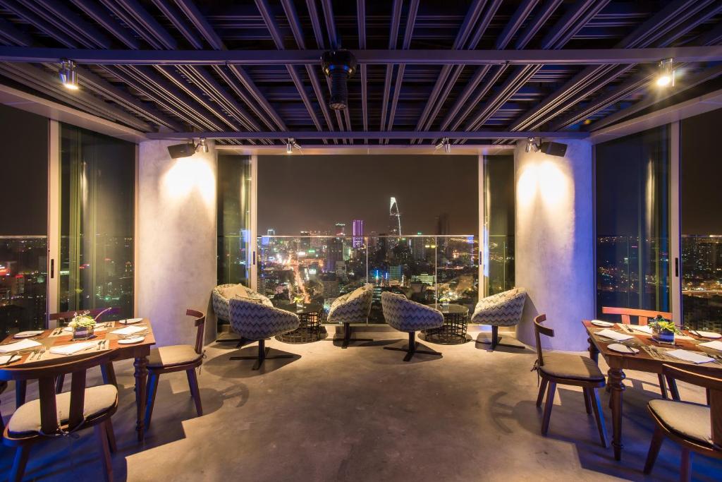 review-khach-san-pullman-sai-gon-centre-khach-san-5-sao-chuan-quoc-te