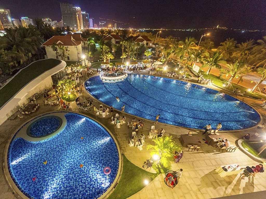 review-khach-san-grand-tourane-hotel-da-nang-14