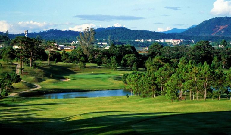 da-lat-palace-review-golf-tot-nhat-khu-vuc-mien-trung