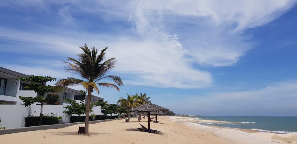 cho-thue-biet-thu-villa-sanctuary-ho-tram-3