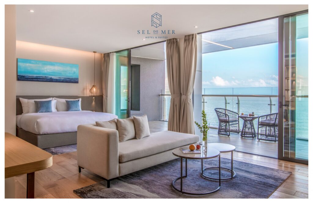 gia-phong-khach-san-da-nang-sel-de-mer-hotel-suites