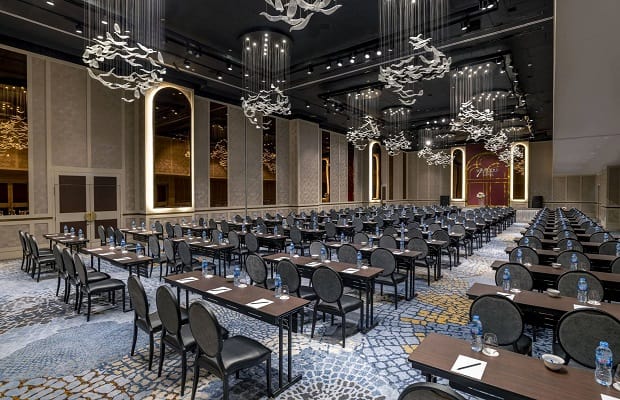 Review-Khach-san-Sofitel-Sai-Gon-Plaza