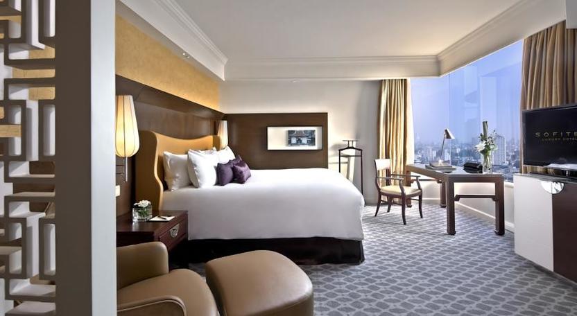 khach-san-5-sao-o-gan-ho-tay-view-dep-gia-tot-nhat-5