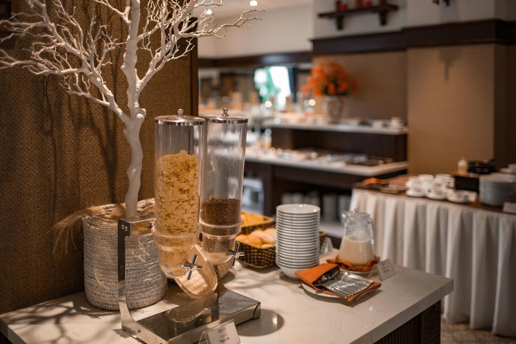 Ninh-Binh-Hidden-Charm-Hotel-Resort