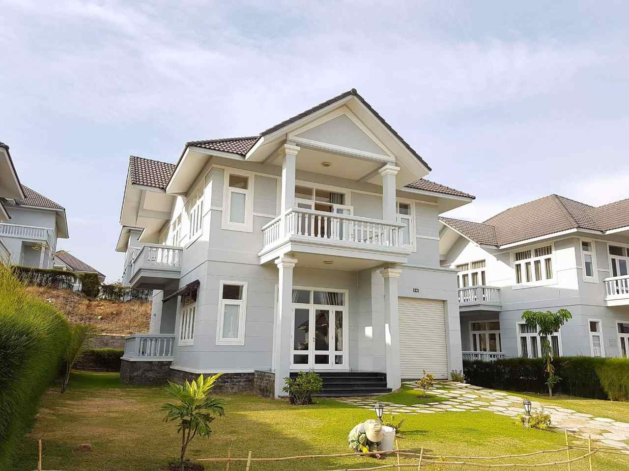 VILLA-PHAN-THIET-CHO-THUE-NGUYEN-CAN-DEP-NHAT-2020
