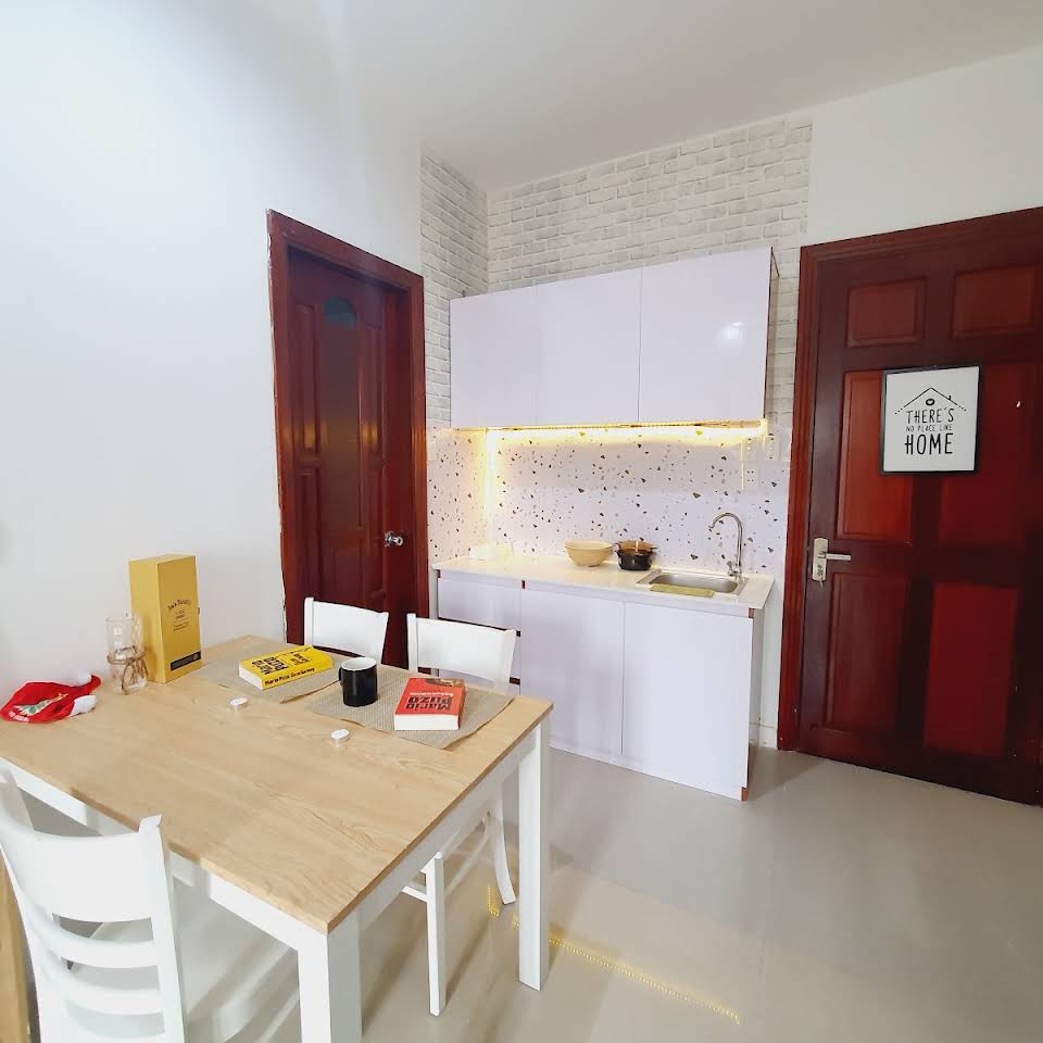THE PHANS APARTMENT 