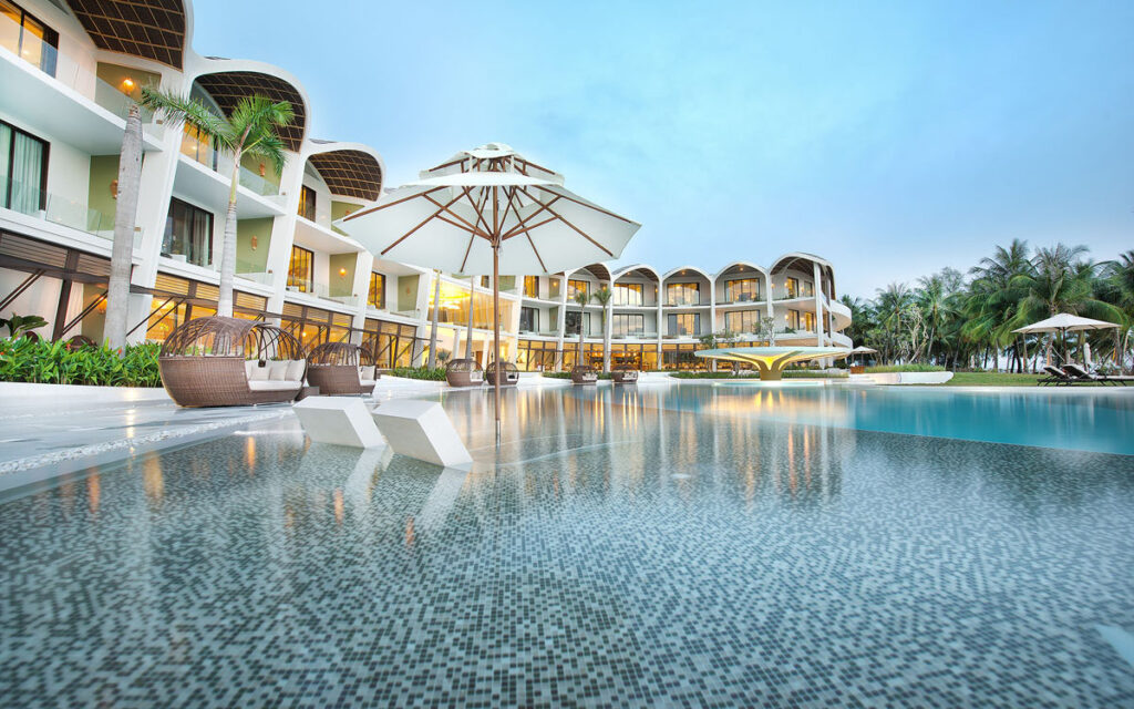 resort-phu-quoc-co-ho-boi