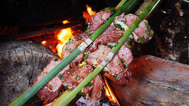 thit lon rung nuong mac khen hat doi