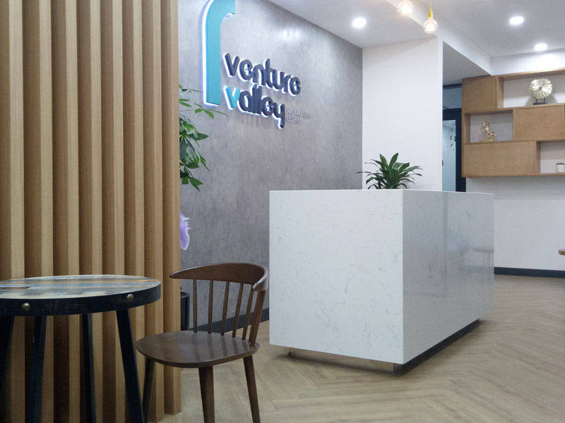 venture-valley-coworking-o-toa-charmvit-tower-117-tran-duy-hung-cau-giay-1