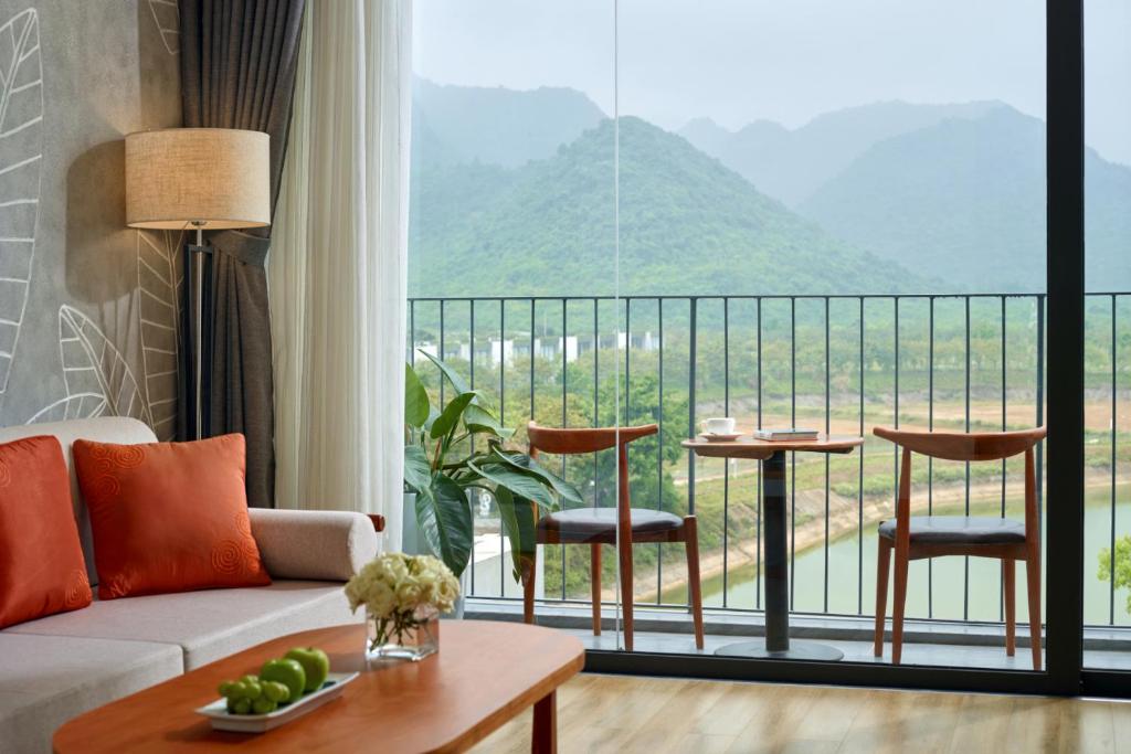 review-vedana-cuc-phuong-chi-tiet-7
