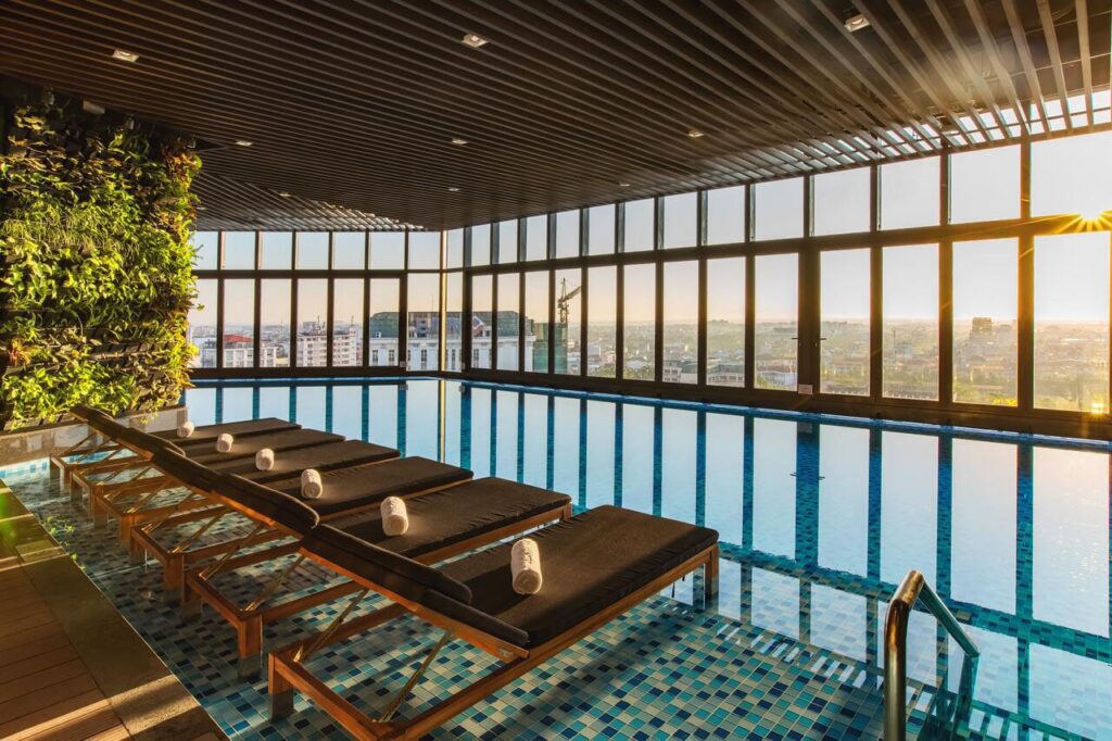 8-review-khach-san-vinpearl-hotel-hue-dich-vu