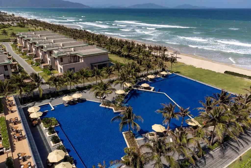 top-khach-san-resort-5-sao-o-nha-trang-cam-ranh