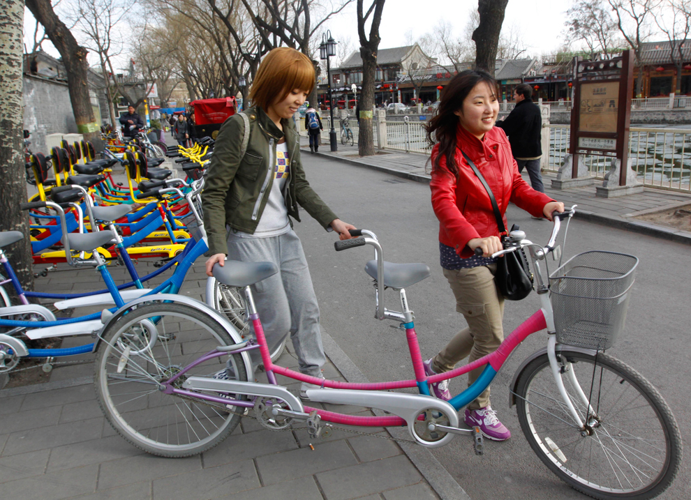 xe %C4%91%E1%BA%A1p t%E1%BA%A1i b%E1%BA%AFc kinh