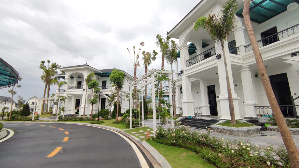 review-vuon-vua-resort-&-villas-phu-tho-thanh-thuy-gia-phong-villa-biet-thu-cho-thue-31