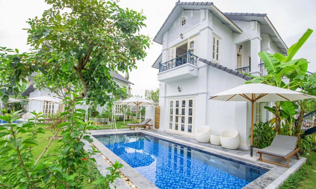 review-vuon-vua-resort-&-villas-phu-tho-thanh-thuy-gia-phong-villa-biet-thu-cho-thue-18